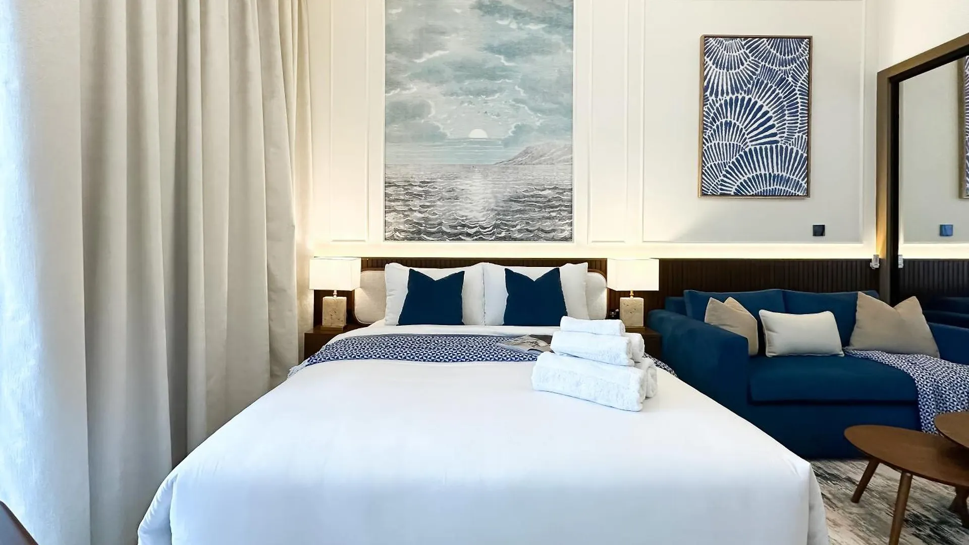 Trophy - Santorini Studio Burjkhalifa & Canal Views Sofa Bed Dubai United Arab Emirates